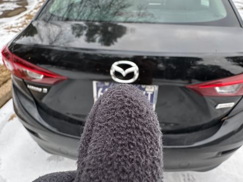 Used 2018 MAZDA MAZDA3 Sport w/ Preferred Equipment Package image 2