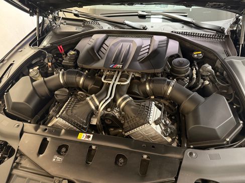 Used 2016 BMW M6 Convertible RWD image 10