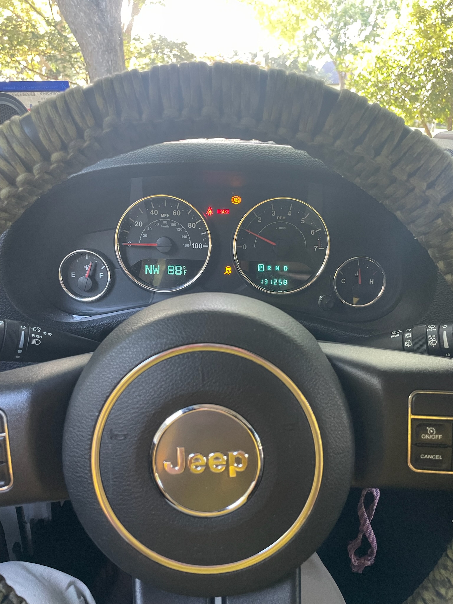 Used 2013 Jeep Wrangler Sport AWD/4WD image 11