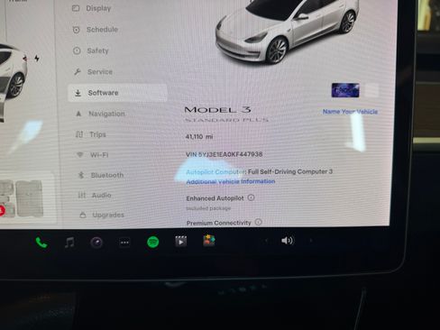 Used 2019 Tesla Model 3 Standard Range Plus image 12