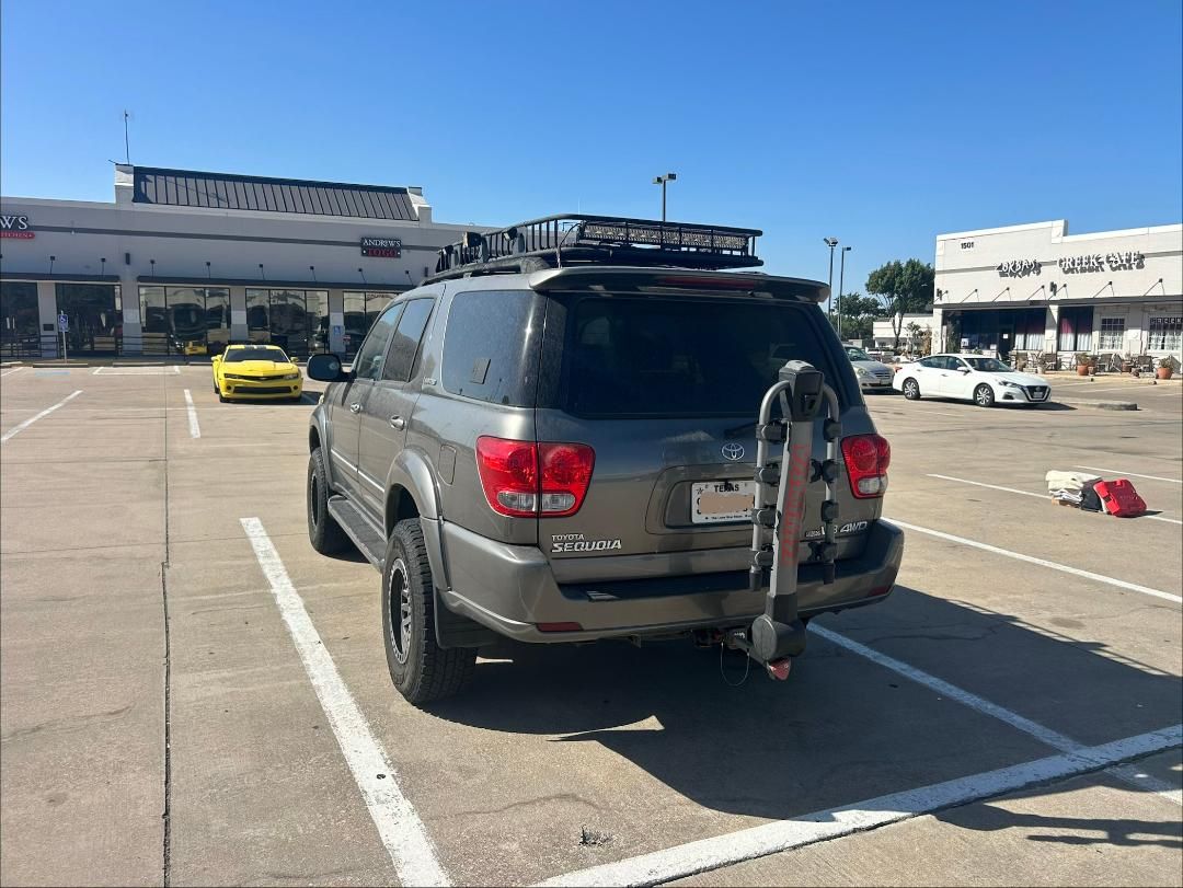 Used 2007 Toyota Sequoia Limited AWD/4WD image 10