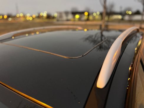 Used 2013 Nissan Rogue SV w/ Premium Pkg image 12