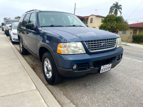 Used 2003 Ford Explorer Sport XLT image 4