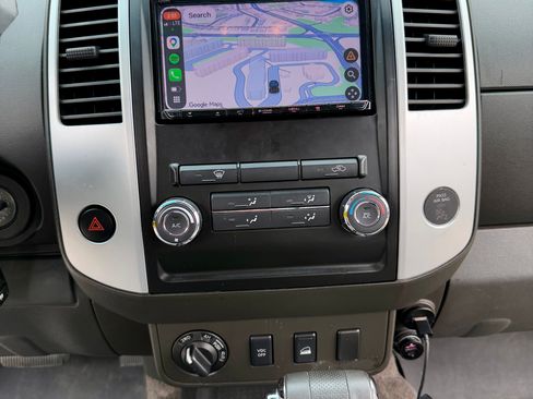 Used 2010 Suzuki Equator Sport AWD/4WD image 16