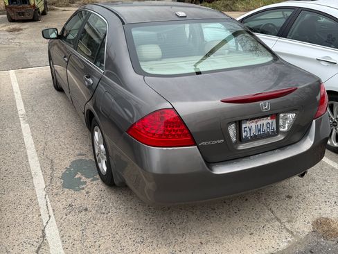Used 2007 Honda Accord EX-L image 2