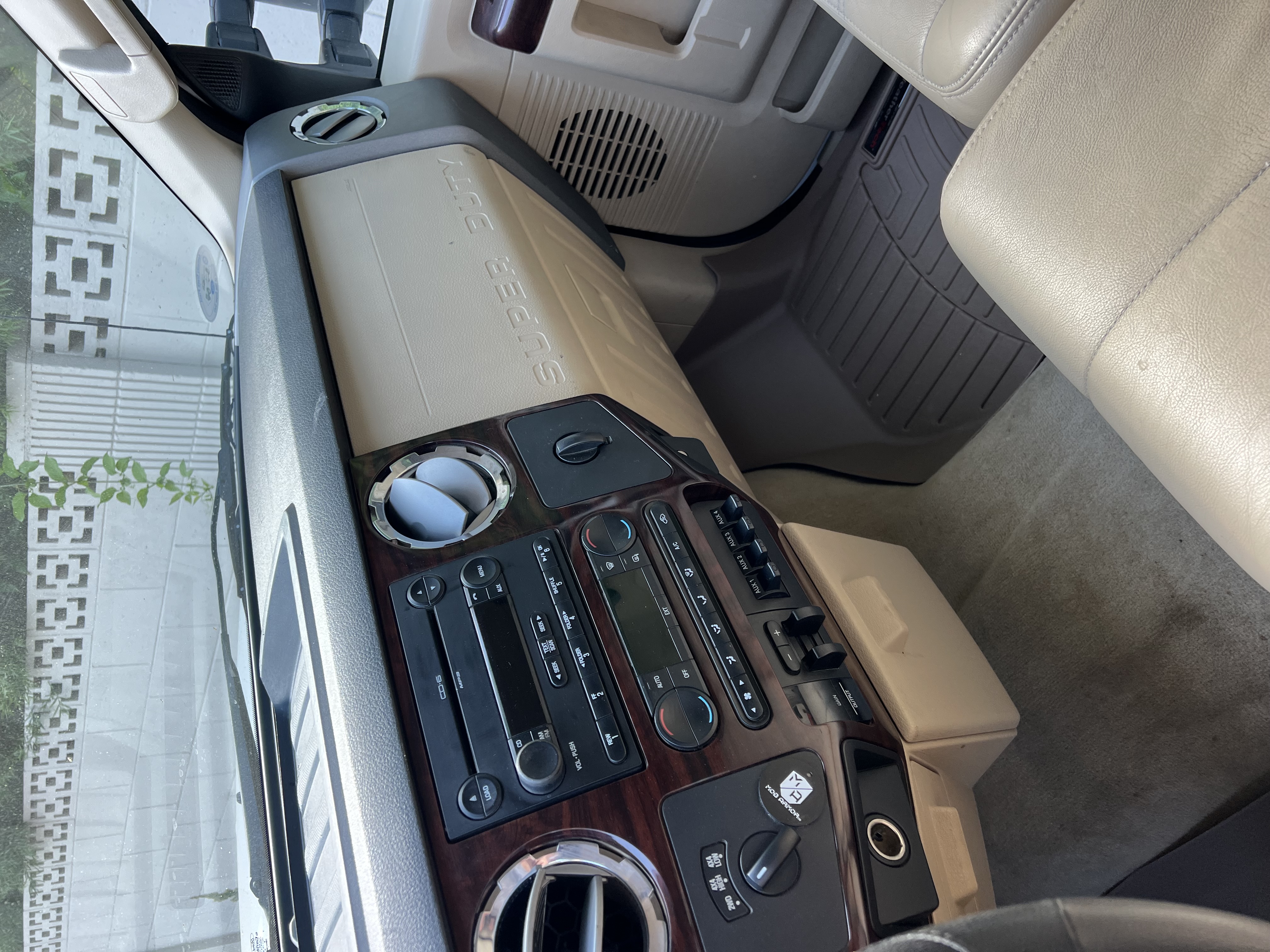 Used 2008 Ford F350 Lariat AWD/4WD image 12