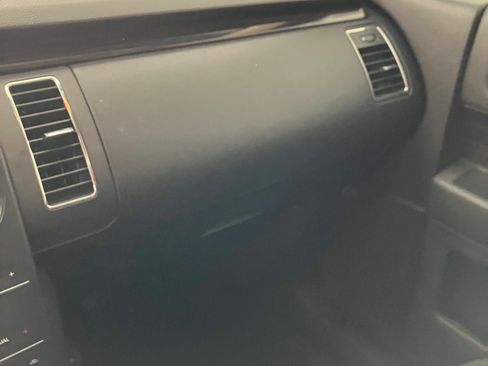 Used 2018 Ford Flex SEL w/ Equipment Group 202A image 6