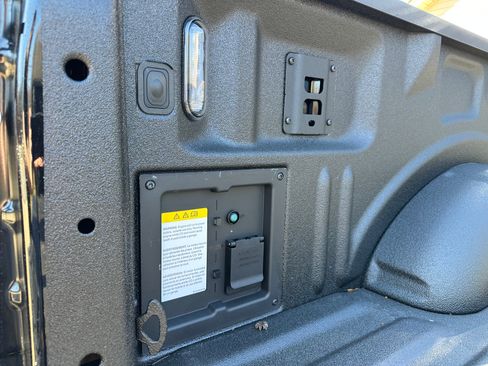 Used 2024 Ford F150 Raptor image 14