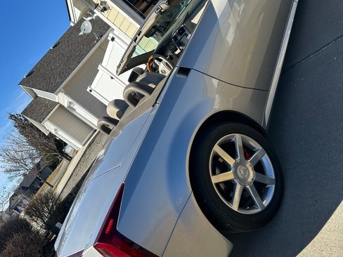 Used 2005 Cadillac XLR RWD image 8