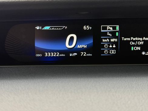 Used 2017 Toyota Mirai FWD image 10