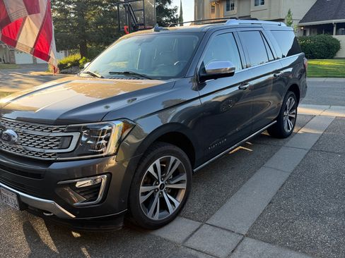 Used 2021 Ford Expedition Max Platinum AWD/4WD image 10