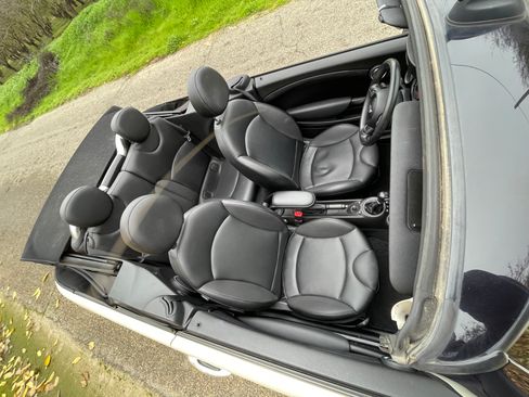 Used 2015 MINI Cooper S image 11