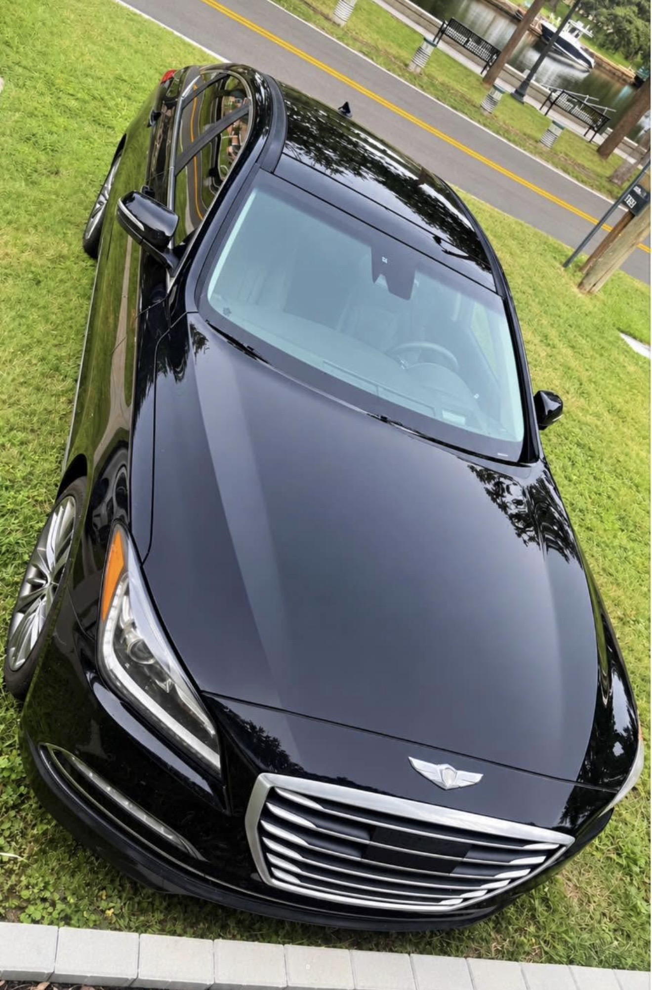 Used 2015 Hyundai Genesis 5.0 w/ Option Group 05 RWD image 1