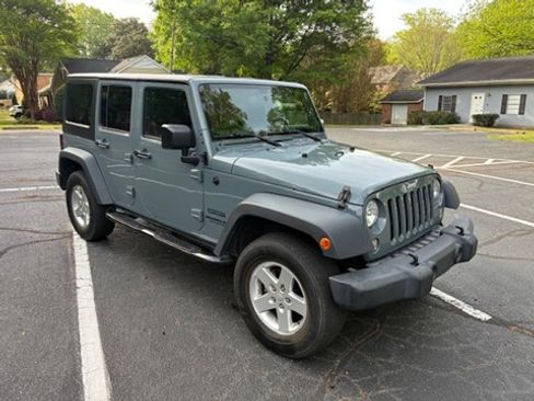 Used 2015 Jeep Wrangler Unlimited Sport w/ Quick Order Package 24S image 2