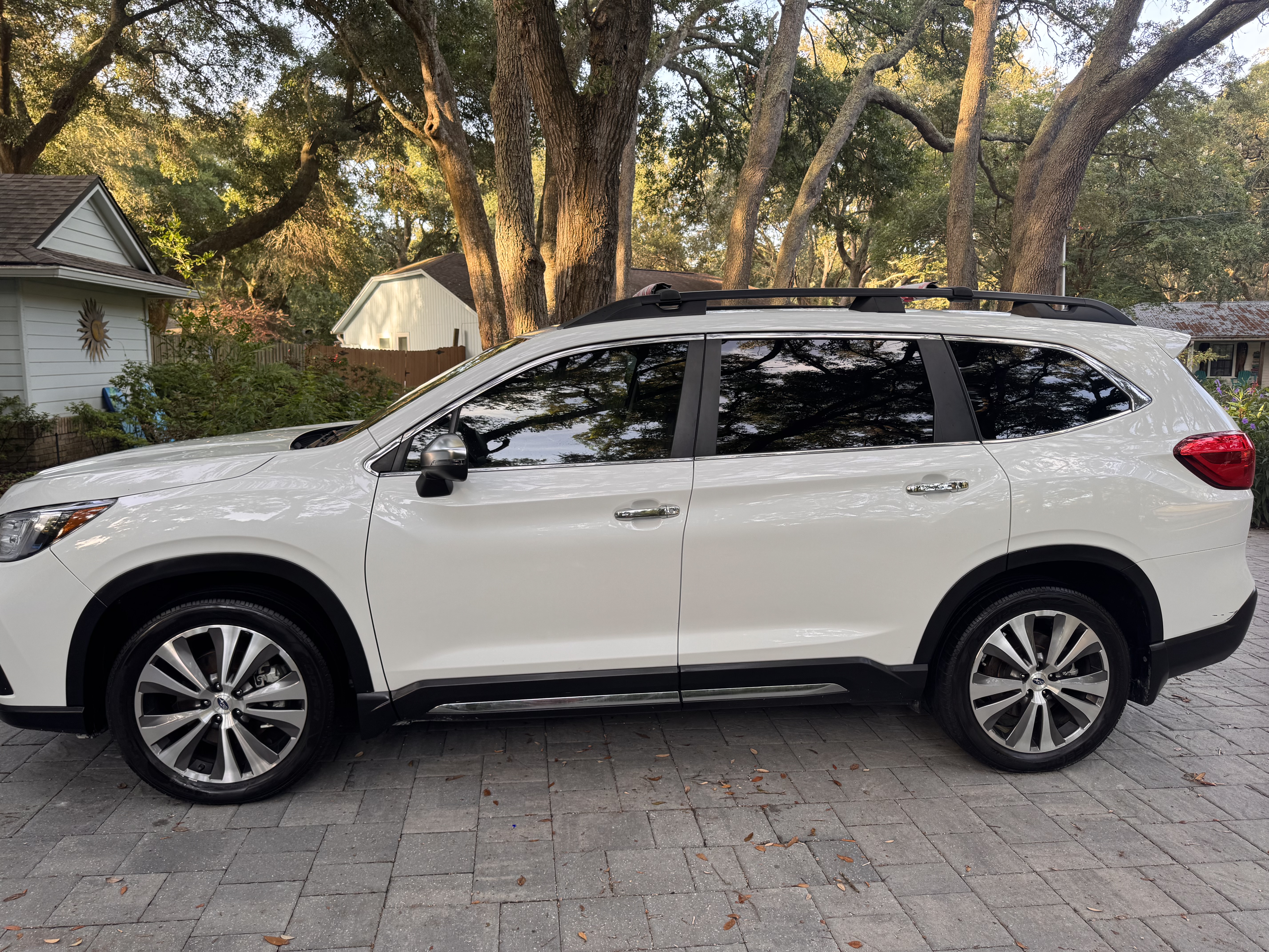 Used 2022 Subaru Ascent Touring w/ Popular Package #2A AWD/4WD image 1