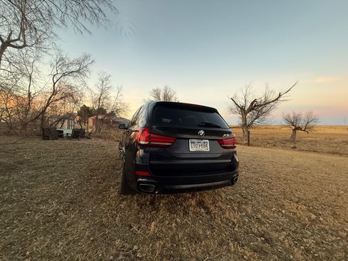 Used 2015 BMW X5 xDrive50i image 12