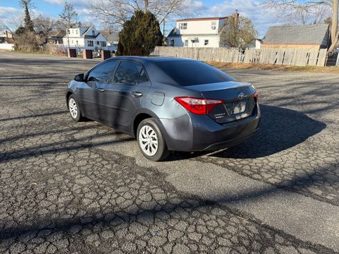 Used 2017 Toyota Corolla LE w/ Body Protection Package image 5