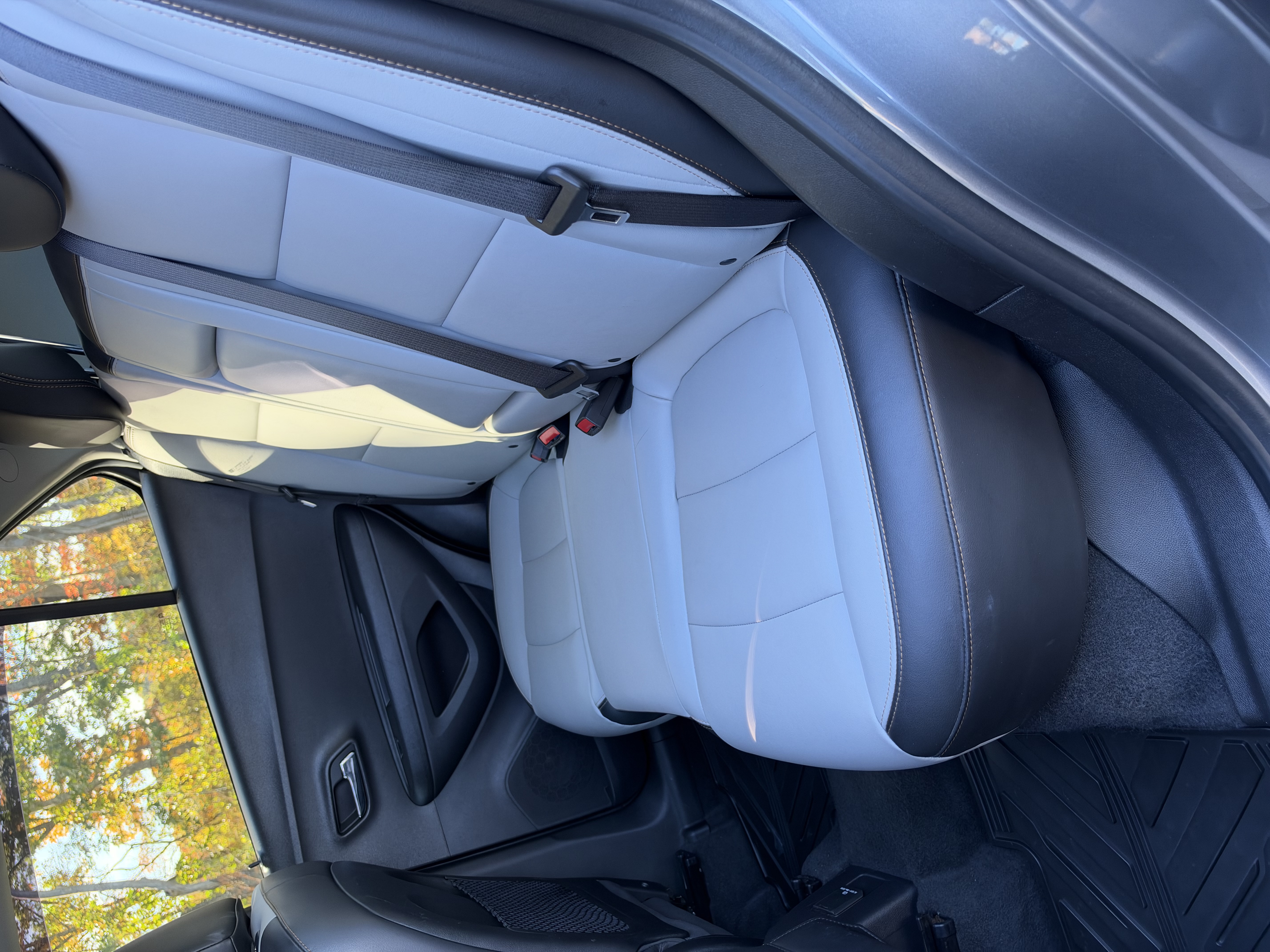 Used 2020 Chevrolet Trax Premier w/ LPO, Protection Package AWD/4WD image 9
