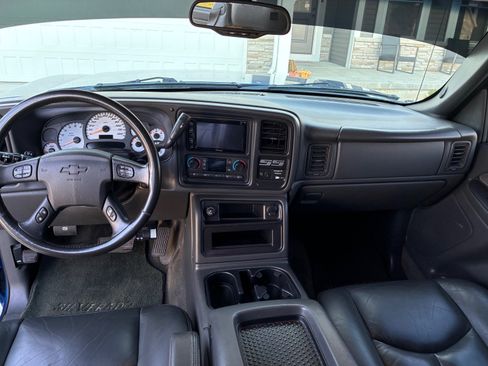 Used 2003 Chevrolet Silverado 1500 SS image 16