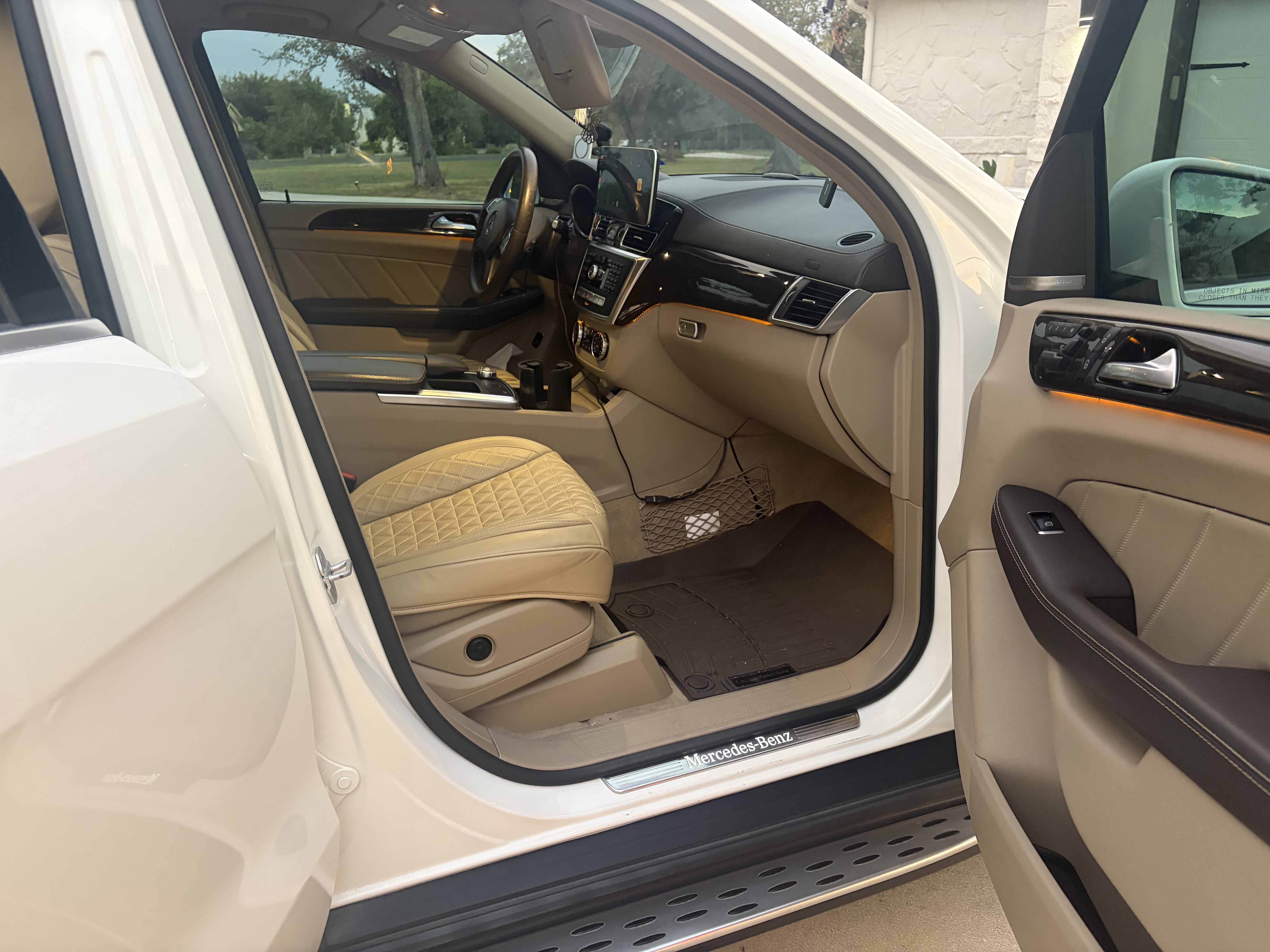 Used 2015 Mercedes-Benz GL 450 4MATIC image 6