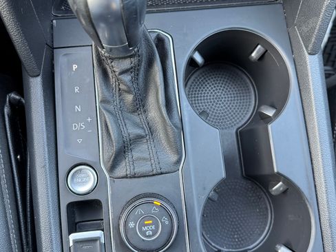 Used 2019 Volkswagen Atlas SE image 17