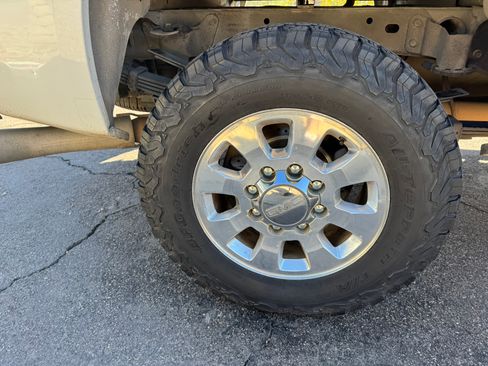 Used 2013 GMC Sierra 3500 SLE w/ HD SLE Premium Package image 10