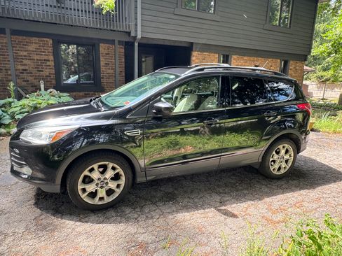 Used 2013 Ford Escape SE FWD image 4