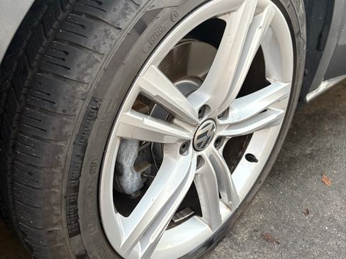 Used 2014 Volkswagen Passat 1.8T SE image 14