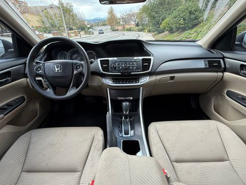 Used 2015 Honda Accord LX image 12