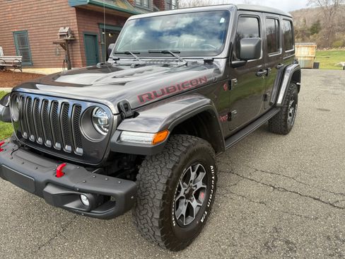 Used 2022 Jeep Wrangler Unlimited Rubicon w/ Steel Bumper Group image 15
