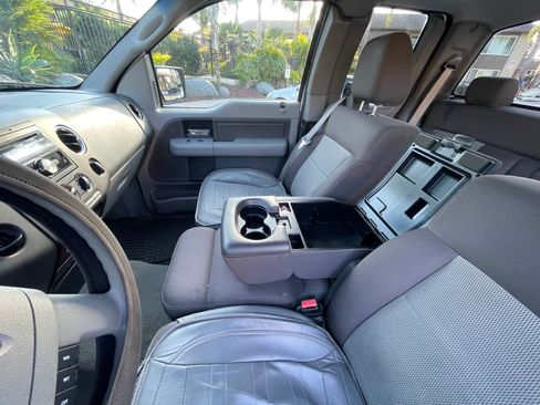 Used 2006 Ford F150 XLT image 15