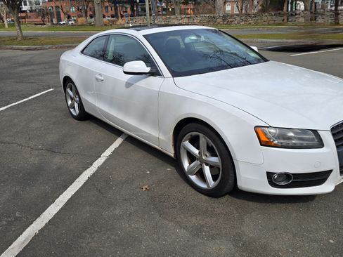 Used 2010 Audi A5 2.0T Premium Plus image 8