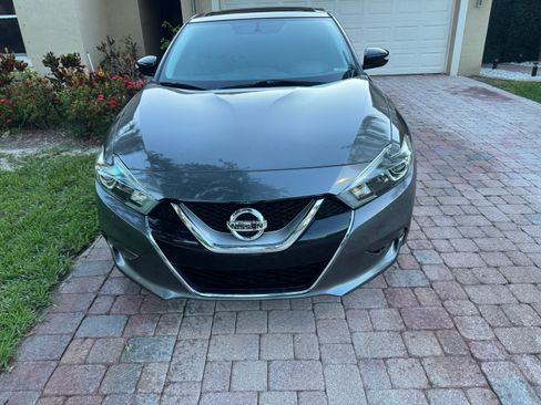 Used 2017 Nissan Maxima 3.5 SL FWD image 9
