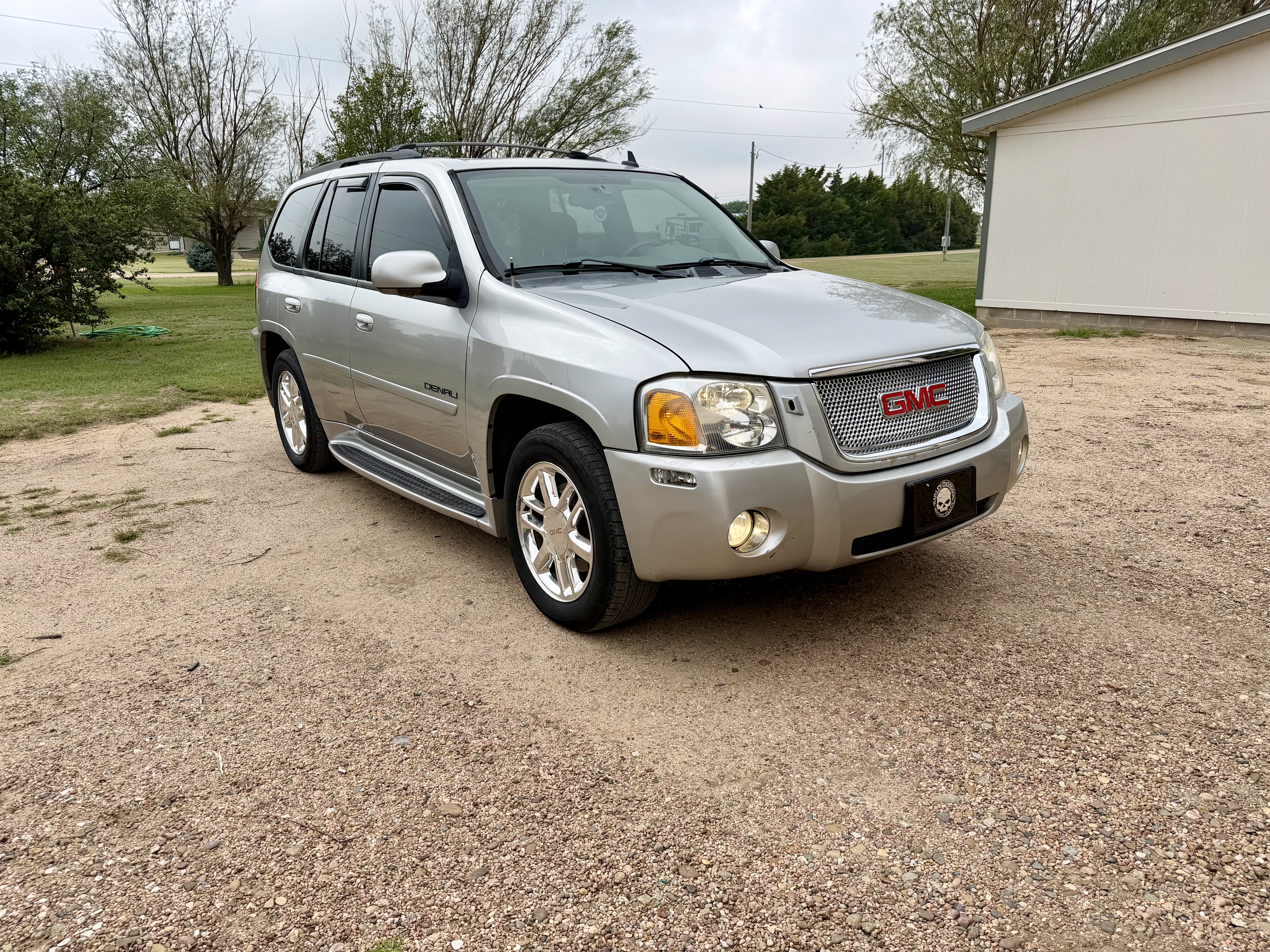 Used 2006 GMC Envoy Denali AWD/4WD image 8