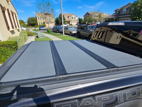 Used 2018 Ford F150 Raptor w/ Equipment Group 802A Luxury image 15