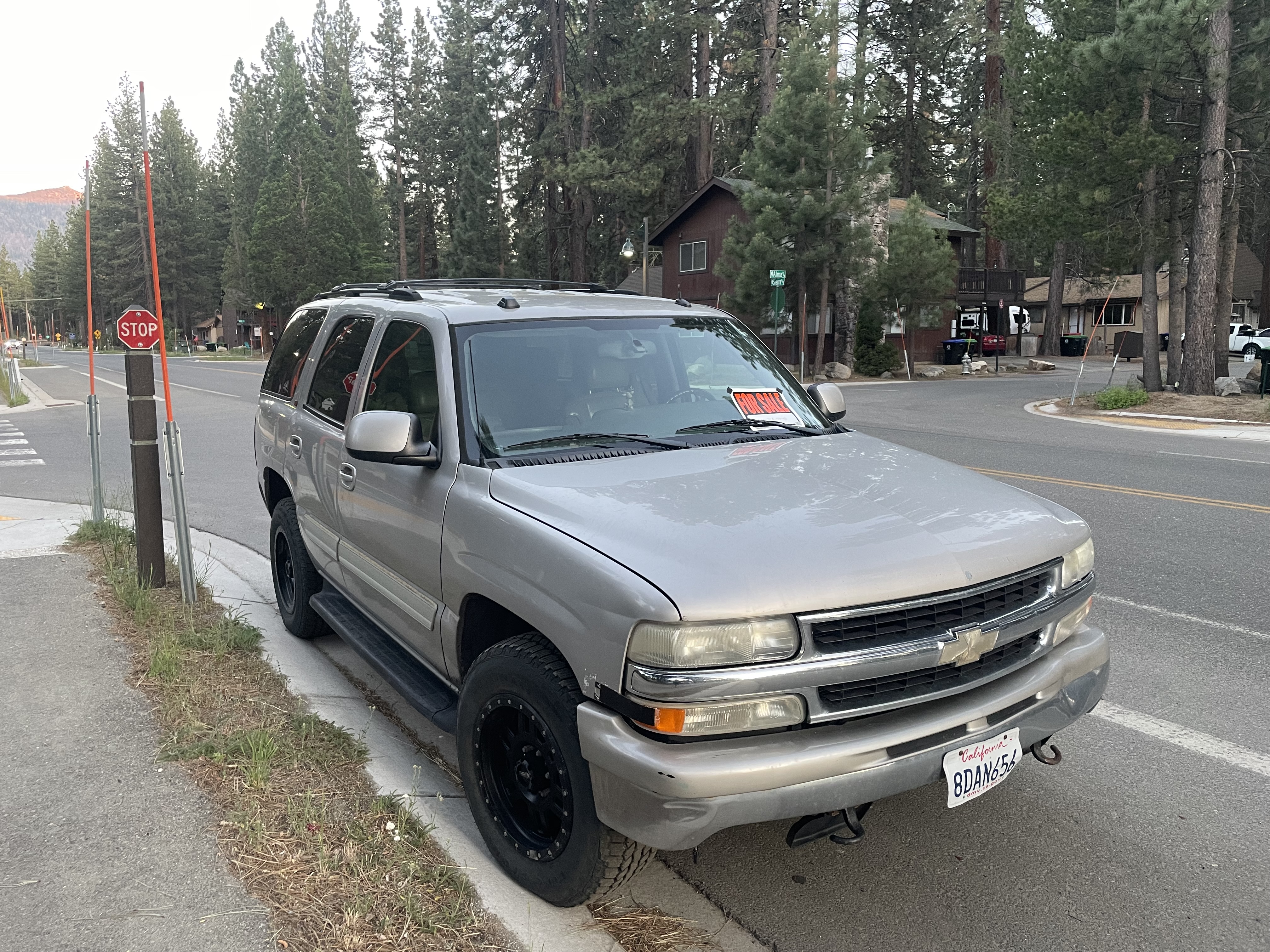 Used 2005 Chevrolet Tahoe LT w/ LT Preferred Equipment Group AWD/4WD image 1