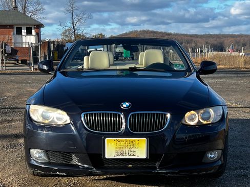 Used 2010 BMW 328i 328i Convertible 2D image 4
