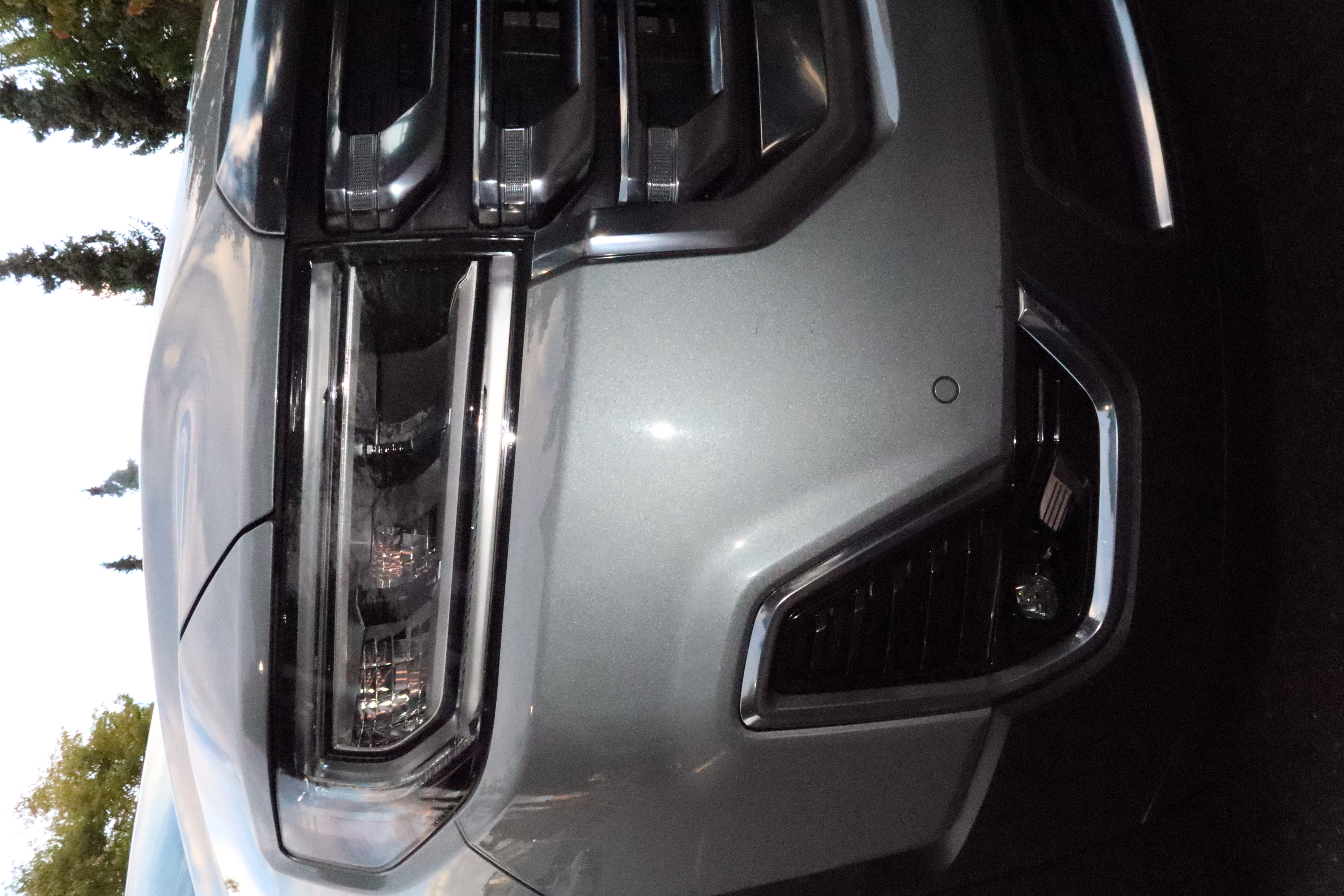 Used 2023 GMC Acadia AT4 w/ Technology Package AWD/4WD image 10