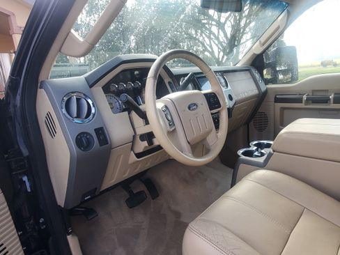 Used 2008 Ford F350 Lariat image 11