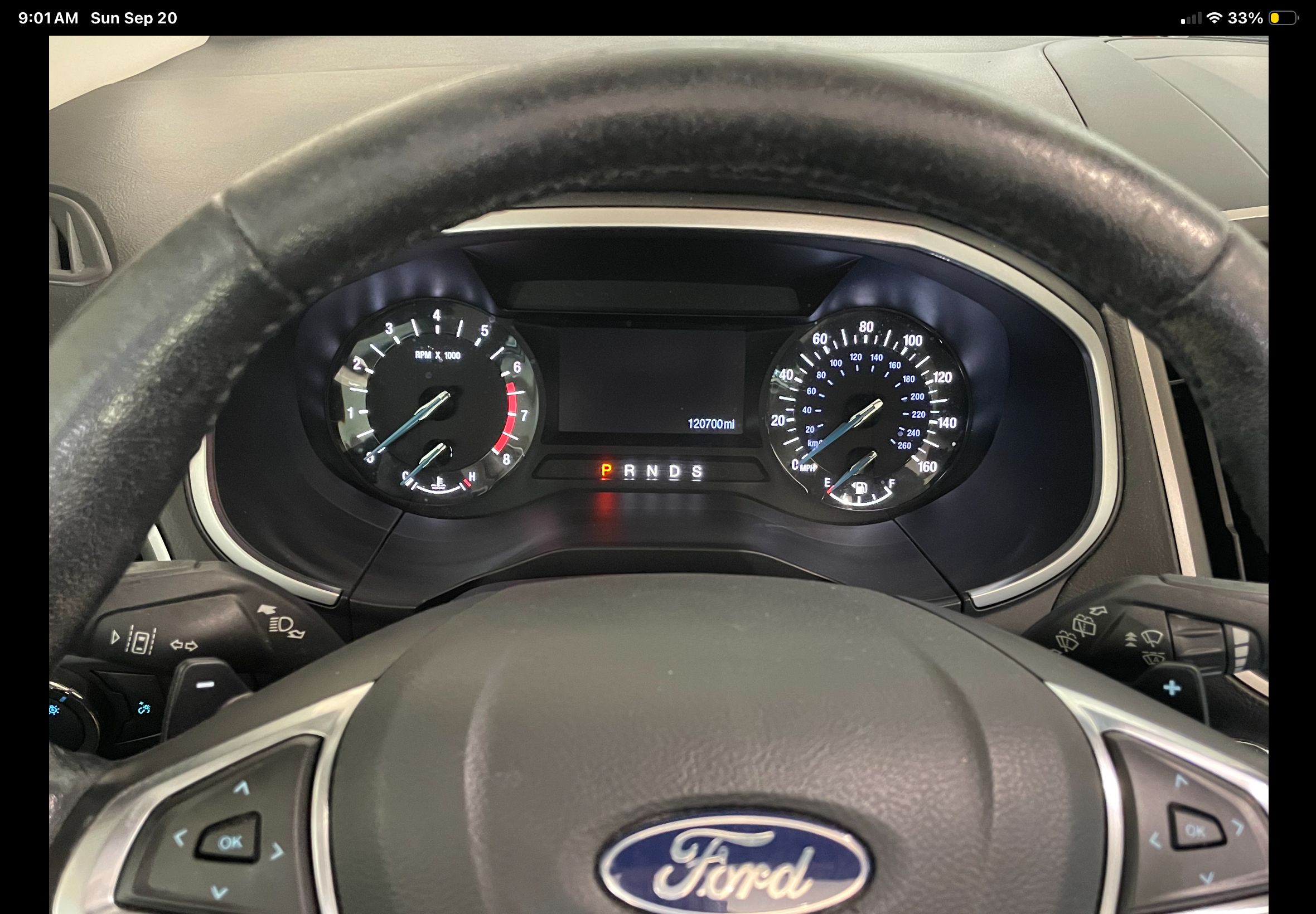 Used 2018 Ford Edge SEL w/ Ford Safe & Smart Package FWD image 13