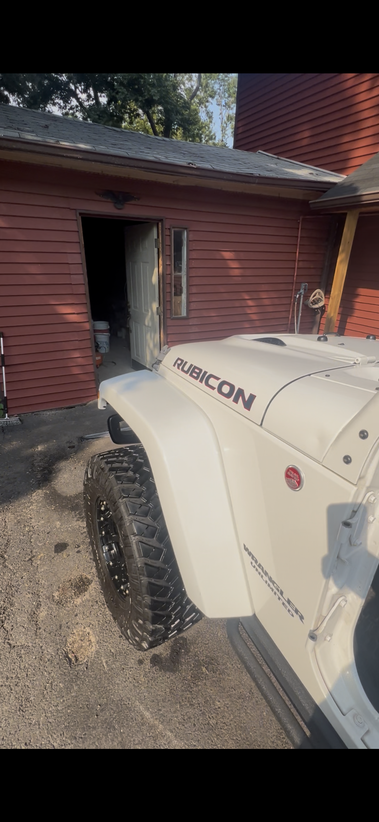 Used 2014 Jeep Wrangler Unlimited Rubicon AWD/4WD image 9