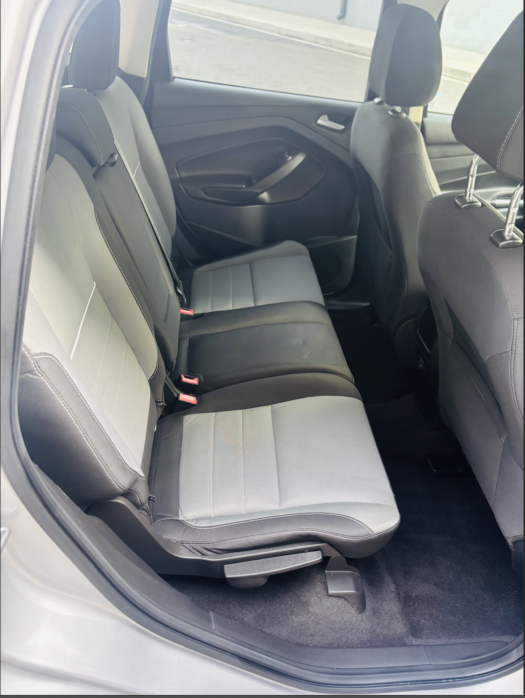 Used 2015 Ford Escape SE AWD/4WD image 13