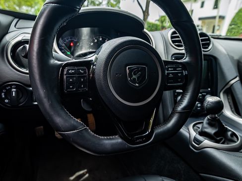 Used 2013 SRT Viper SRT-10 image 11