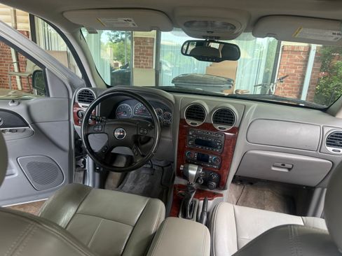 Used 2008 GMC Envoy SLT w/ Sun And 6-Disc Cd Package RWD image 9