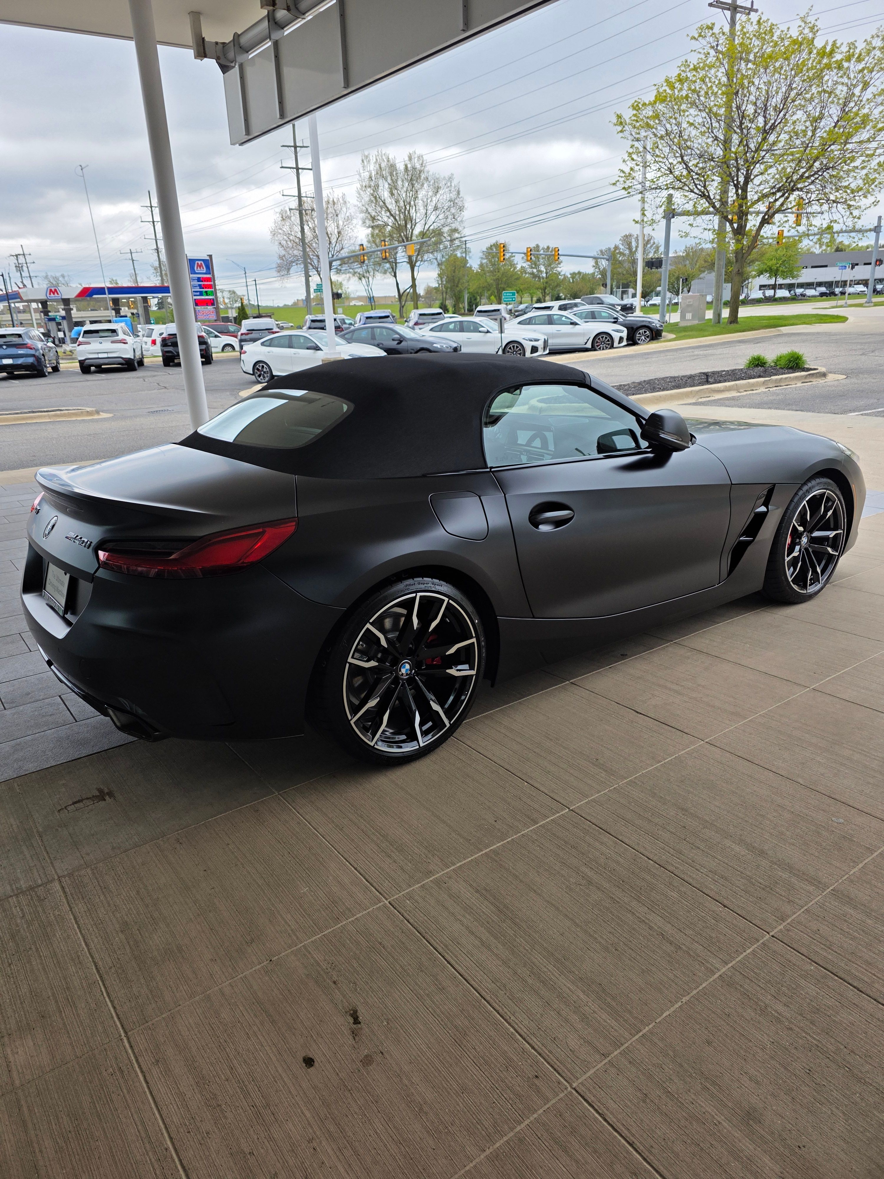 Used 2026 BMW Z4 M40i RWD image 11