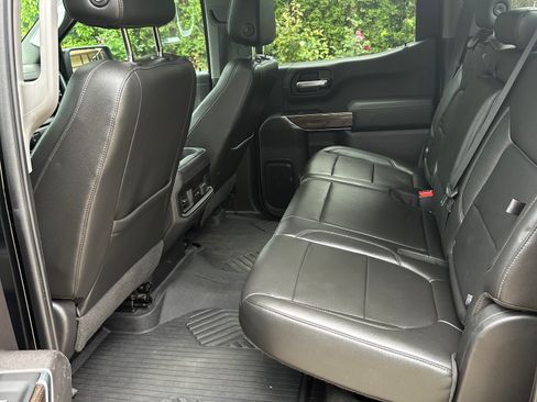 Used 2020 Chevrolet Silverado 1500 LT Trail Boss AWD/4WD image 10