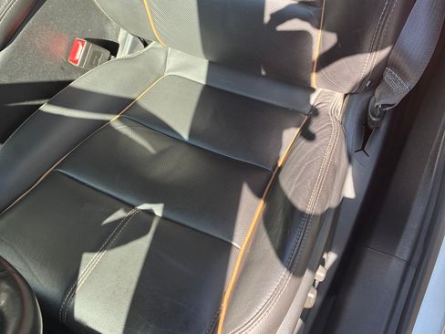 Used 2014 Chevrolet Impala LTZ FWD image 13