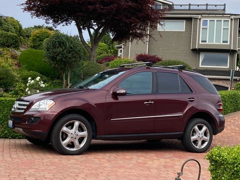 Used 2008 Mercedes-Benz ML 350 4MATIC image 1