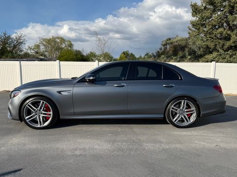 Used 2019 Mercedes-Benz E 63 AMG S image 5