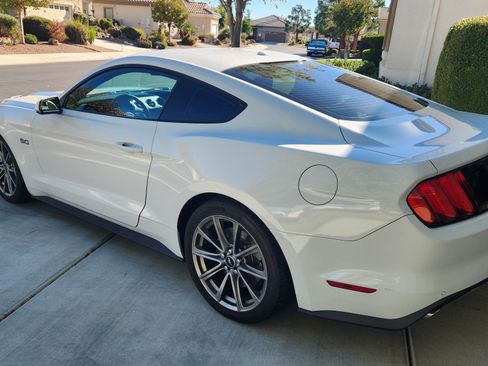 Used 2015 Ford Mustang GT Premium image 2